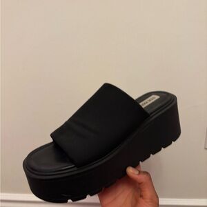 Steve Madden Black Platform Sandals